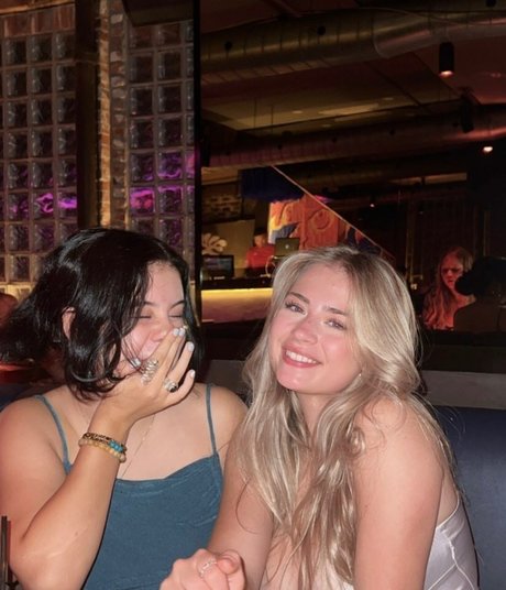 Katia A nude pornstar photo