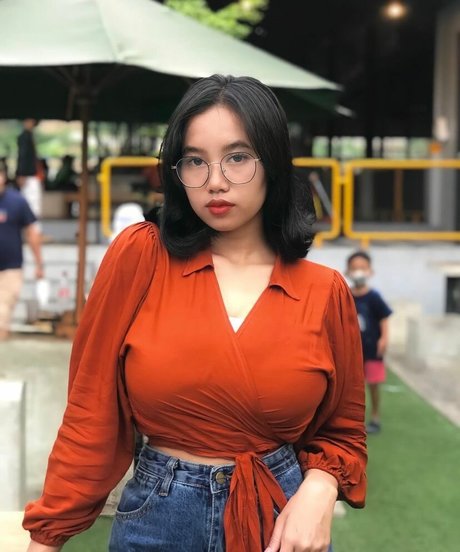 Elvara Caliva actress img