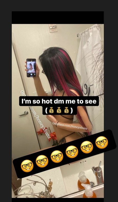 sarcasmqueenn pornstar nude picture