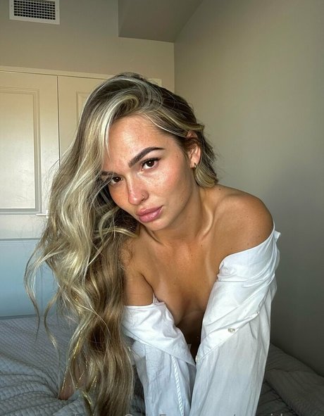 cassidyraw nude actress picture