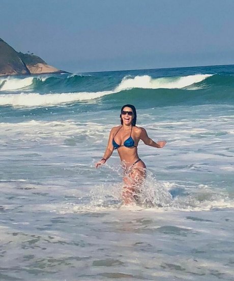 Viviane Araujo sex model image