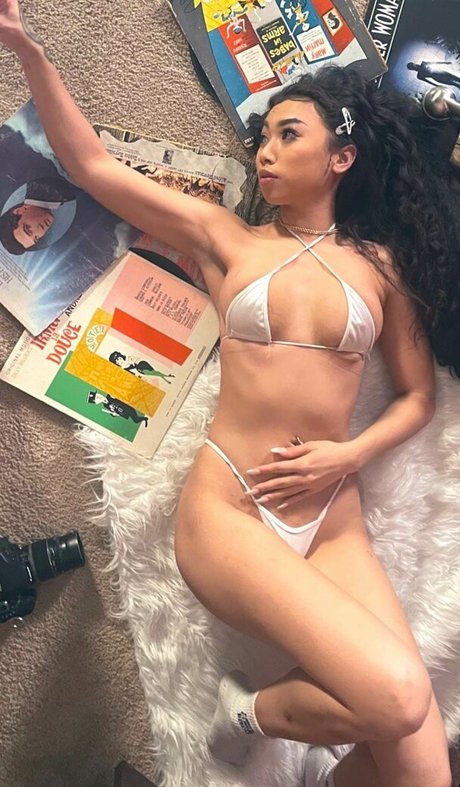 waifufilez star nudes img