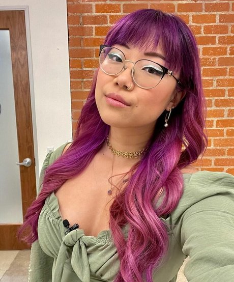 Stella Chung free pornstar picture