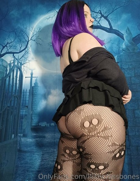 lilithcrossbones beautiful star picture