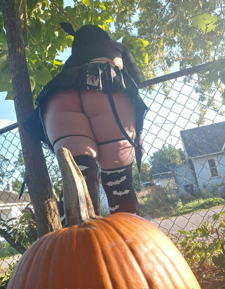 lilithcrossbones pretty star image