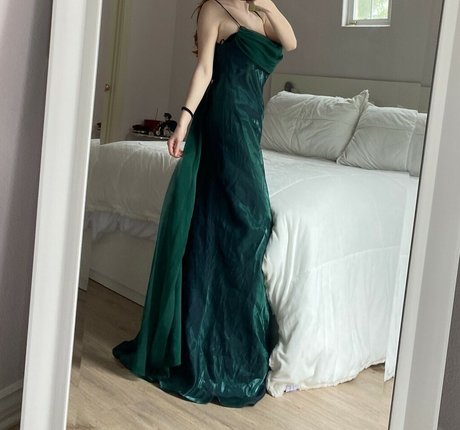 Francesca Capaldi free actress img