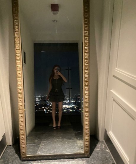 Francesca Capaldi pornographic model galleries