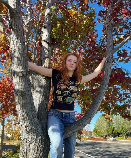 Francesca Capaldi top model image