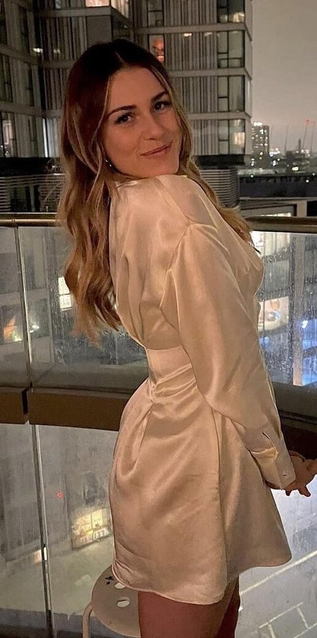 Shannon Langdon hd actress pic