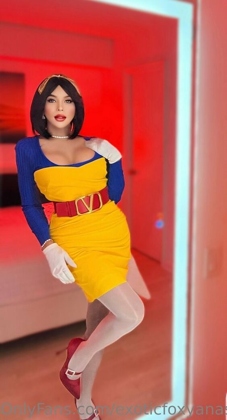 exoticfoxyanastasia hd actress photos