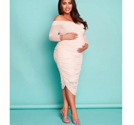 Lauren Goodger star beautiful image