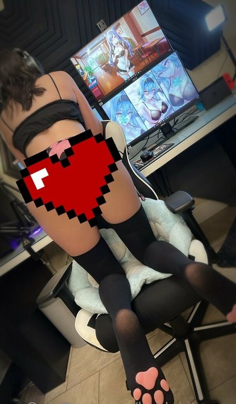 kaylakitsune xxx star archive