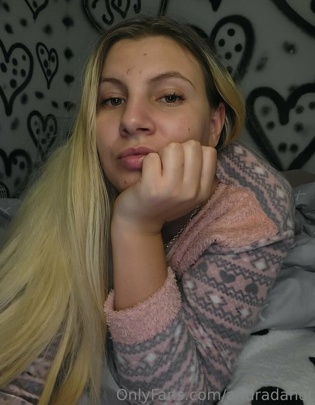 andradahot pornstar nude pic