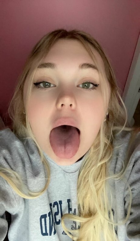 Lxves pornstar pretty photos