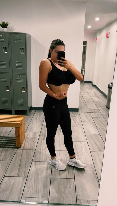 Hannah F Profile pic