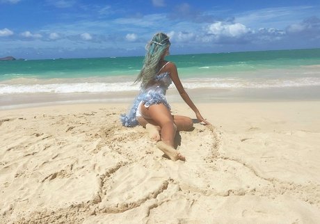 ruunachu hot model picture