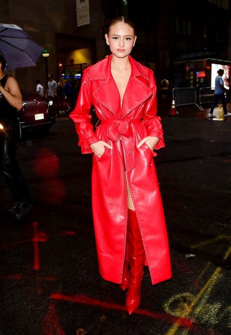 Leni Klum erotic actress archive