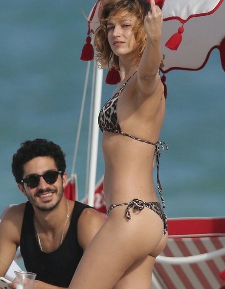 Ursula Corbero nudes model pics