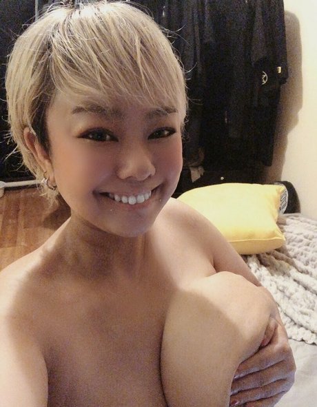 Pchan666 model naked image