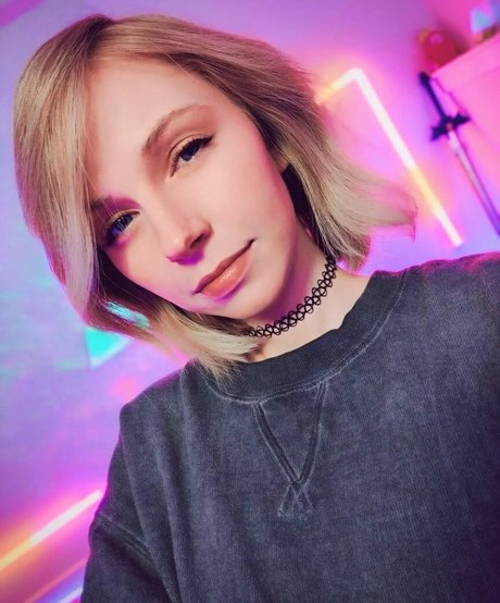 Missclick Gaming exclusive star photo