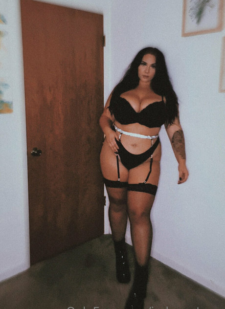 Jadynn Stone model sex pic