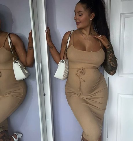 Beckie Holloway Profile pic