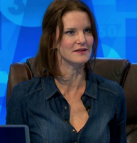 Susie Dent perfect actress pic