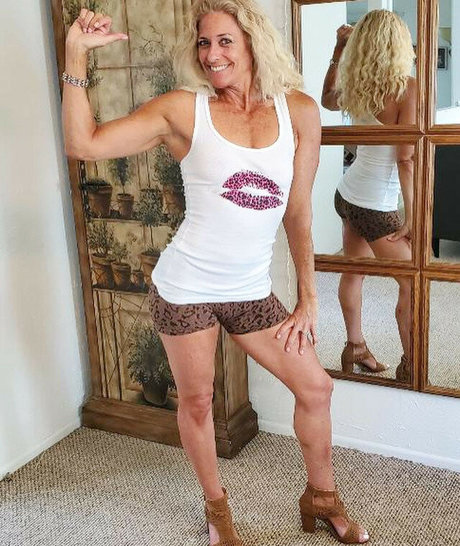 Brooke Baker naked actress pic