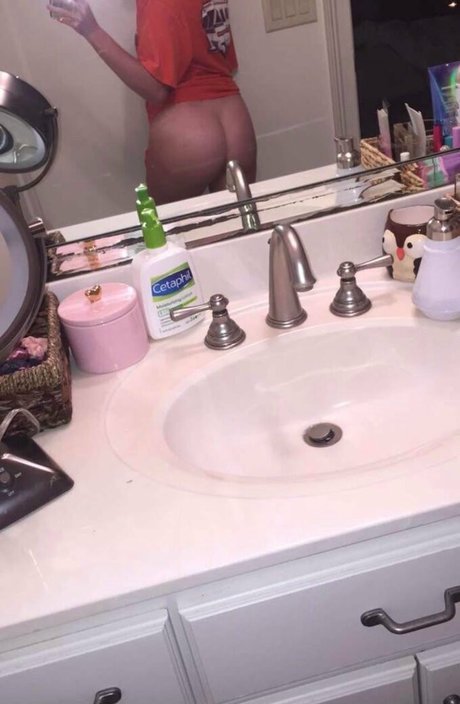 Useless cum bucket xxx actress img