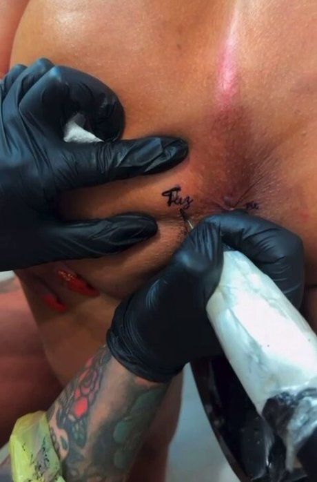 milf glasses onlyfans free picture