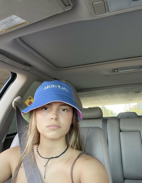 Inde Navarrette perfect star image