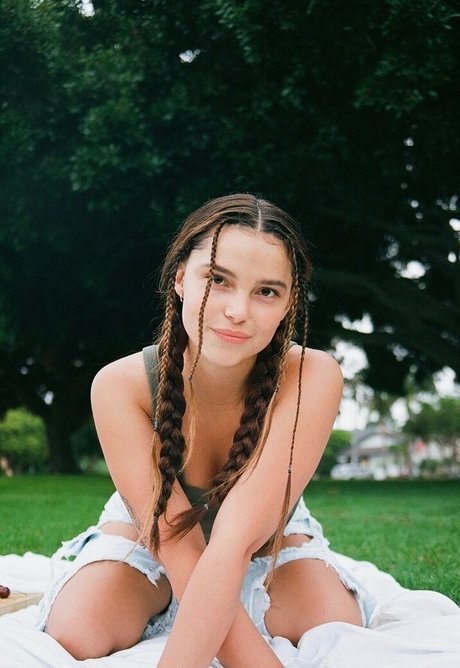 Inde Navarrette free model img