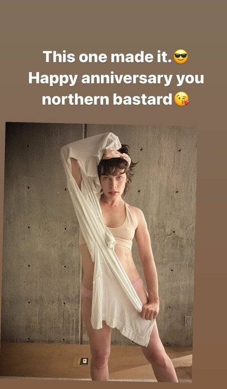 Milla Jovovich hot pornstar archive