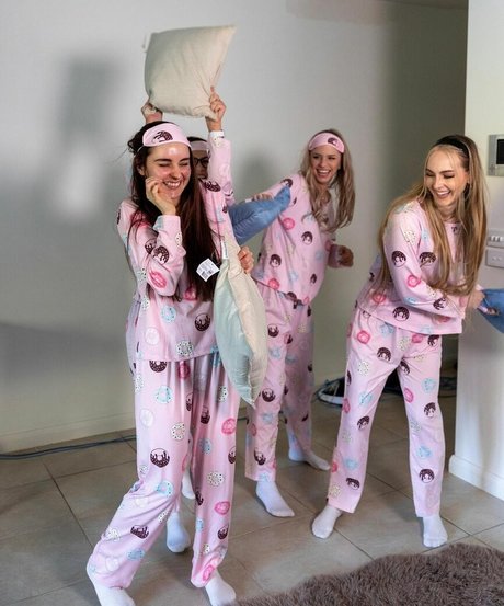 Fasffy model xxx picture