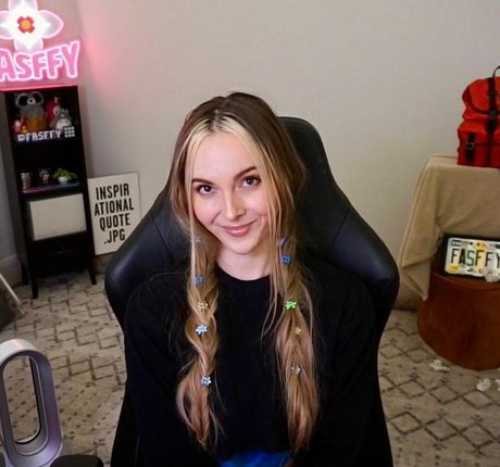 medium tits onlyfans free images