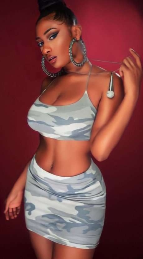 Megan Thee Stallion model perfect photo