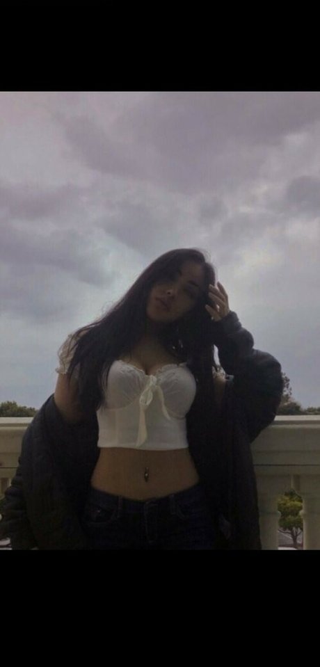 Bratty Luna sexy pornstar pictures