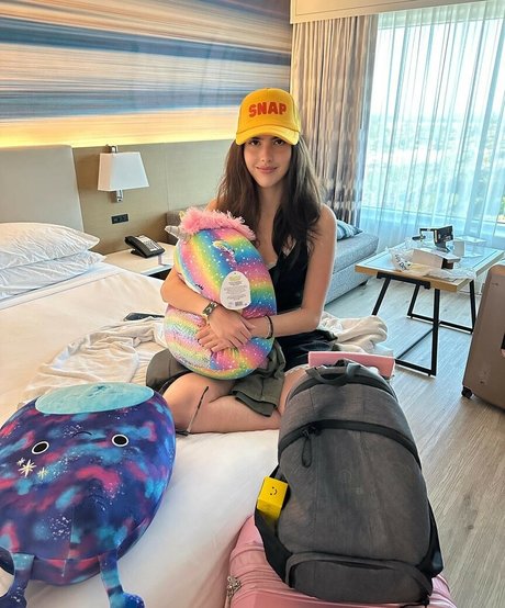 BotezLive model high quality archive