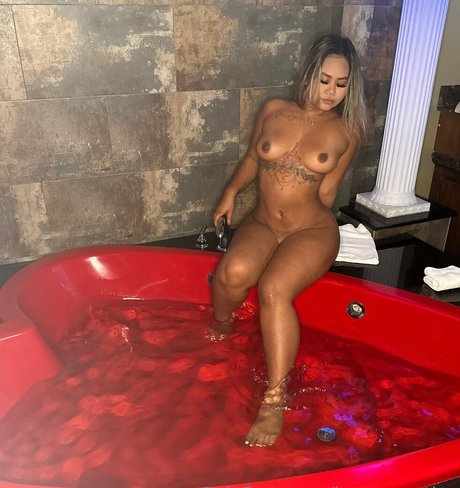 karmaexotica pornstar adult picture