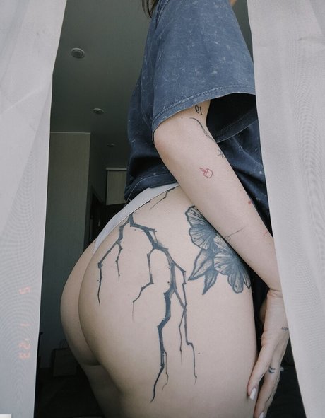 lyasheva star pornographic gallery