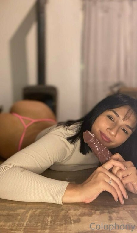 holly bratty beautiful pornstar image