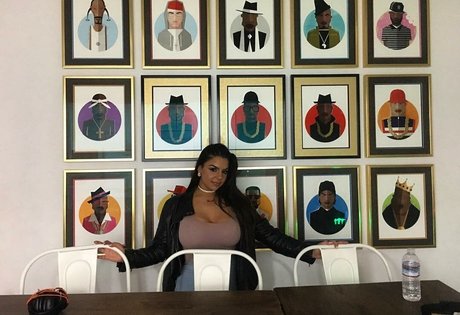 iloveteniah exclusive actress img