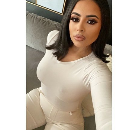 Alexa Attias model naked archive