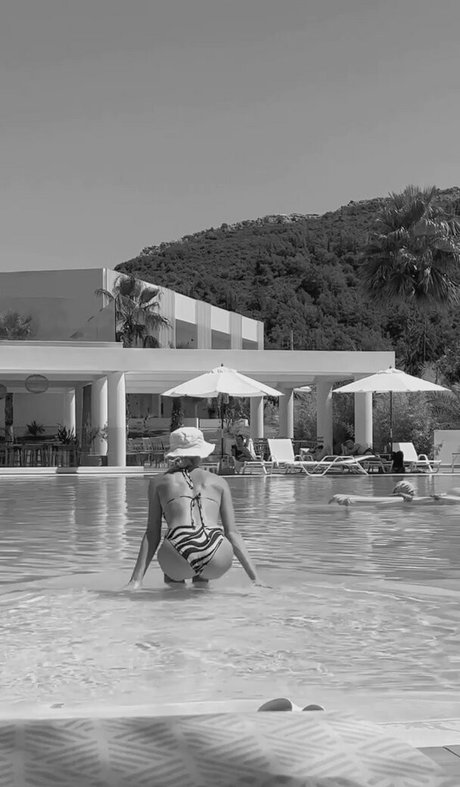 teen solo onlyfans xxx picture