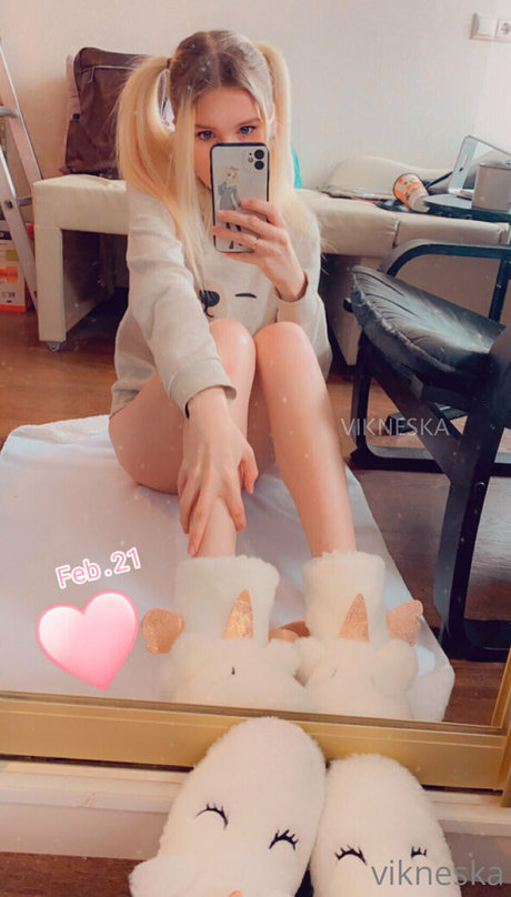 vikneskafree nice actress pic