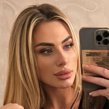 Oliviacatvip model naked images