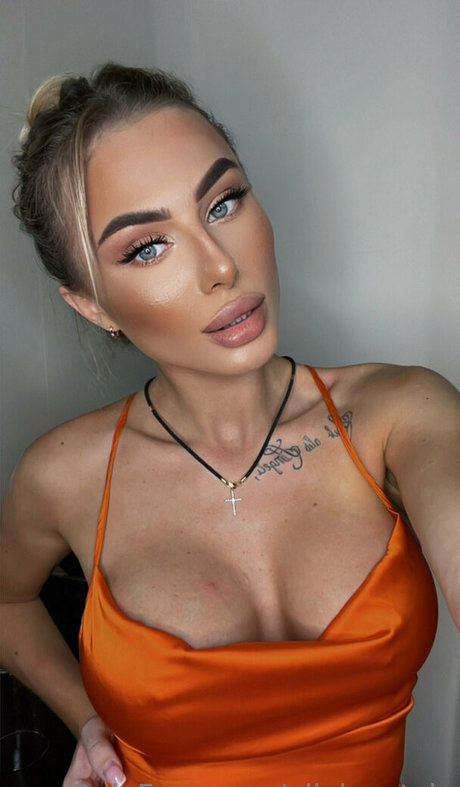 Oliviacatvip nudes pornstar archive