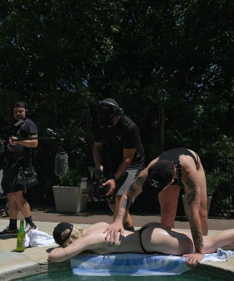 Luisa Sonza free pornstar gallery