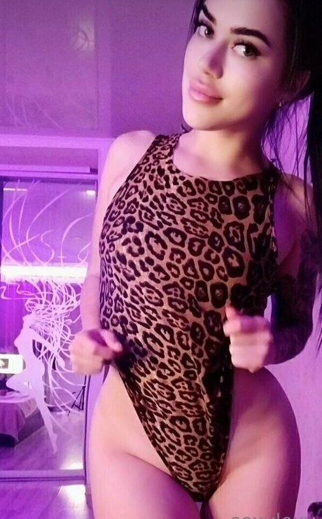 blondiesasha erotic pornstar archive