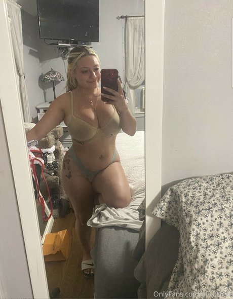 alicortese pornstar perfect img